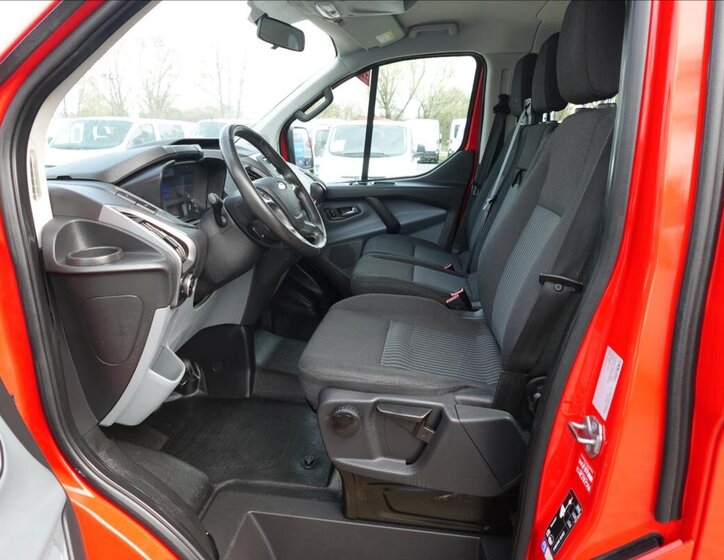 Ford Transit Custom Ostatní 2,0 l 77 kw