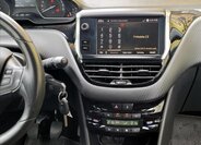 Peugeot 2008 SUV / Terénní 1,2 l 60 kw