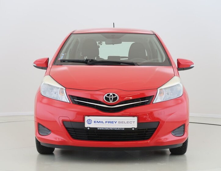 Toyota Yaris 2