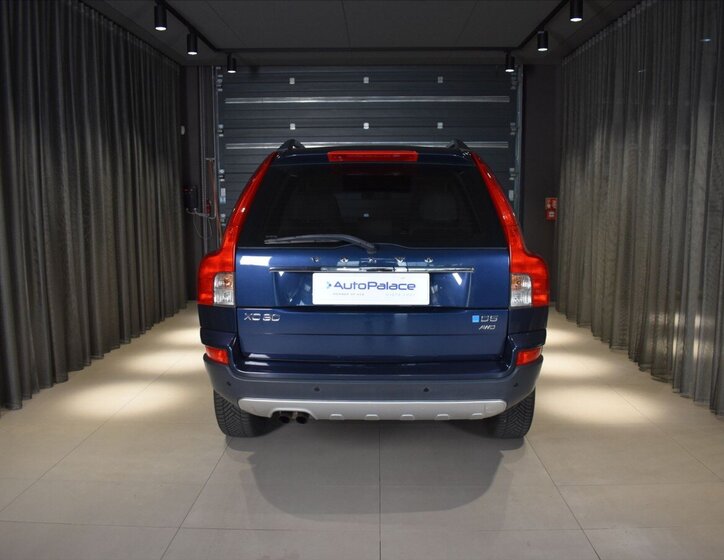 Volvo XC90 SUV / Terénní 2,4 l 147 kw