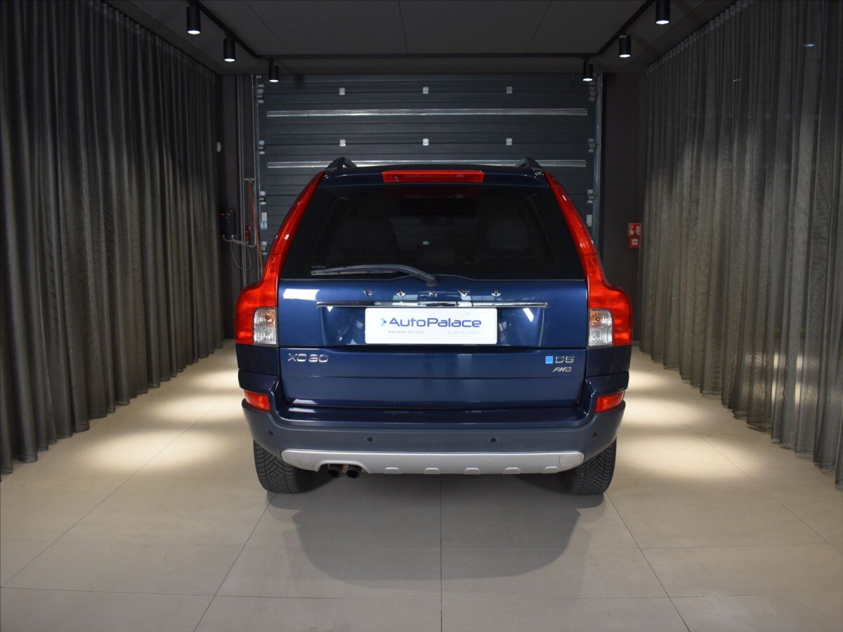 Volvo XC90 SUV / Terénní 2,4 l 147 kw