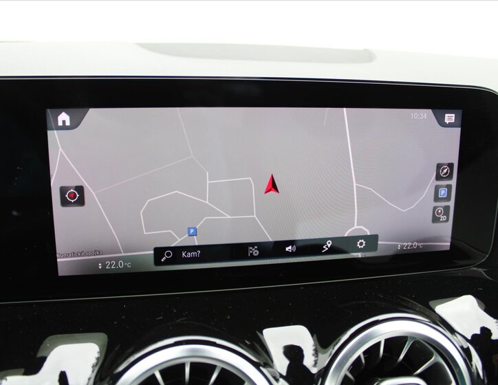 Mercedes-Benz GLA 18