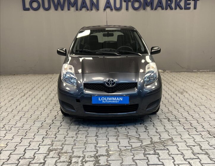 Toyota Yaris Hatchback 998,0 51 kw