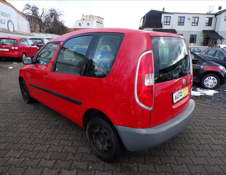 Škoda Roomster Kombi 1,4 l 63 kw