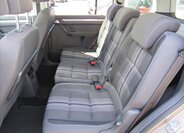 Volkswagen Touran Kombi 1,4 l 103 kw
