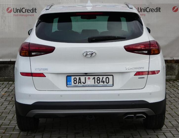 Hyundai Tucson 4
