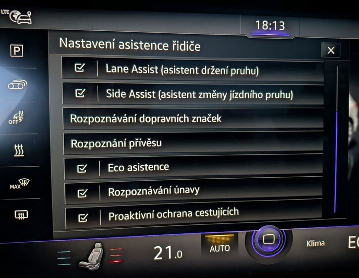 Volkswagen Touareg SUV / Terénní 3,0 l 210 kw