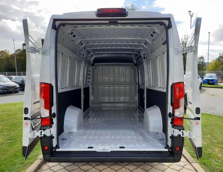 Peugeot Boxer 9