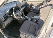 Toyota Yaris Cross 9