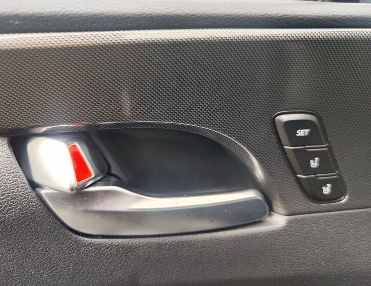 Hyundai Santa Fe SUV 2,2 l 142 kw