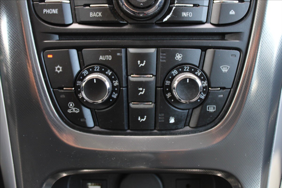 Opel Astra Hatchback 1,4 l 103 kw