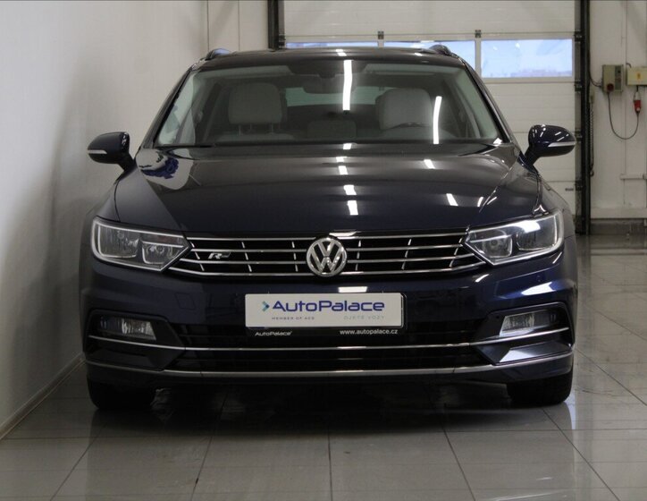Volkswagen Passat Kombi 2,0 l 110 kw