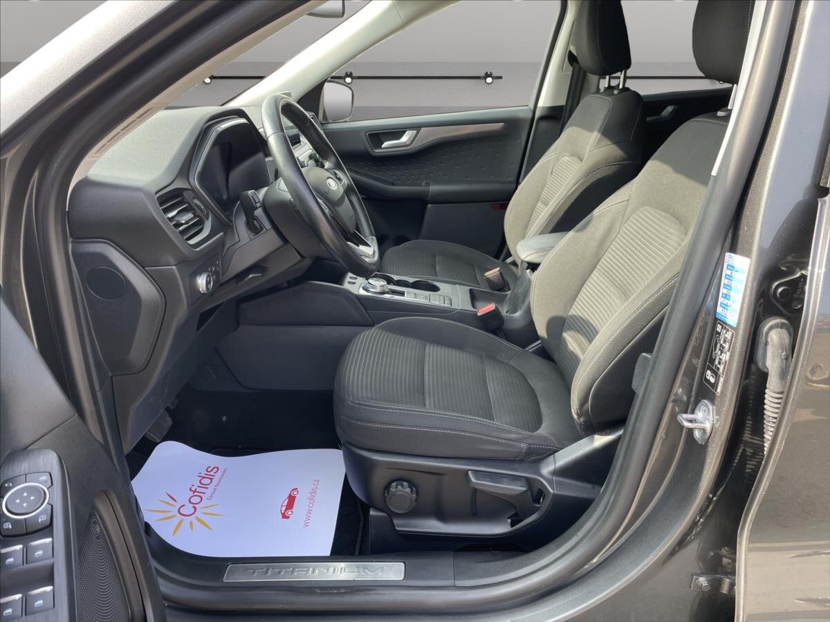 Ford Kuga SUV / Terénní 1,5 l 88 kw