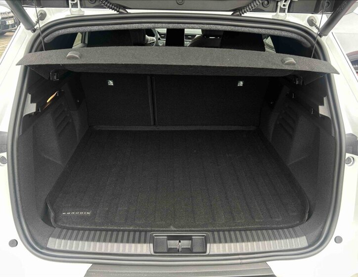 Mitsubishi Grandis SUV 1,3 l 104 kw