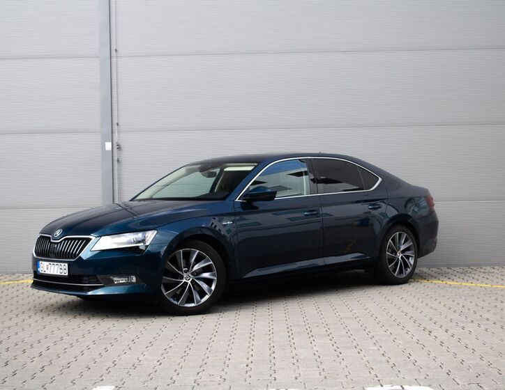 Škoda Superb 1