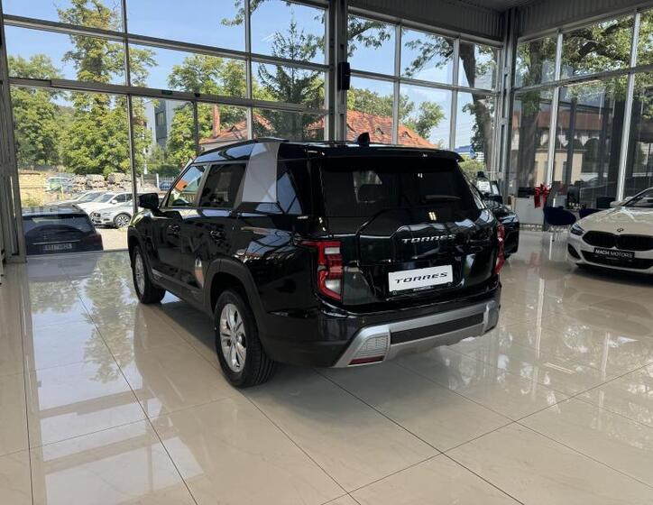 SsangYong Torres 5