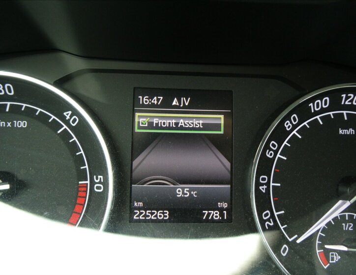 Škoda Superb Kombi 1,6 l 88 kw