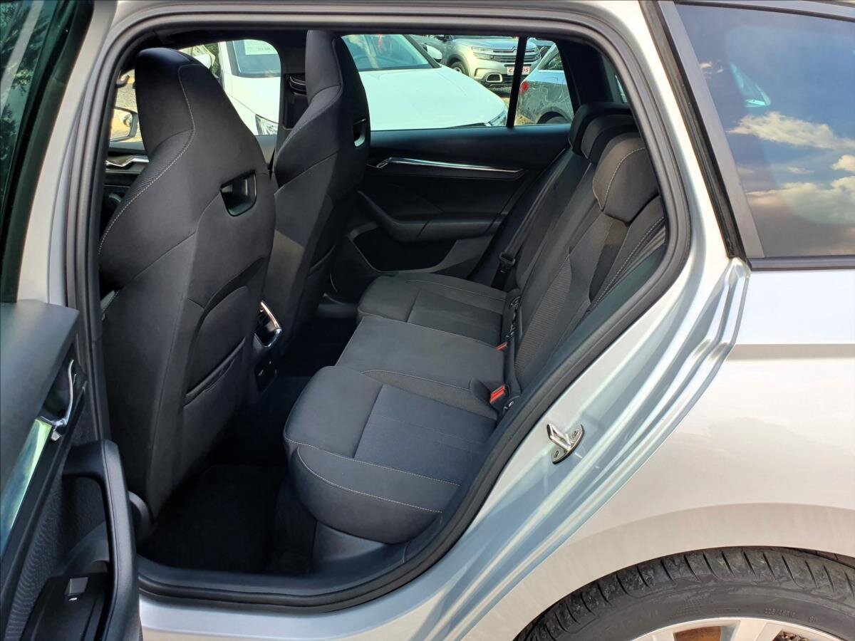 Škoda Octavia Kombi 1,4 l 150 kw