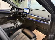 BMW Řada 5 Kombi 3,0 l 210 kw