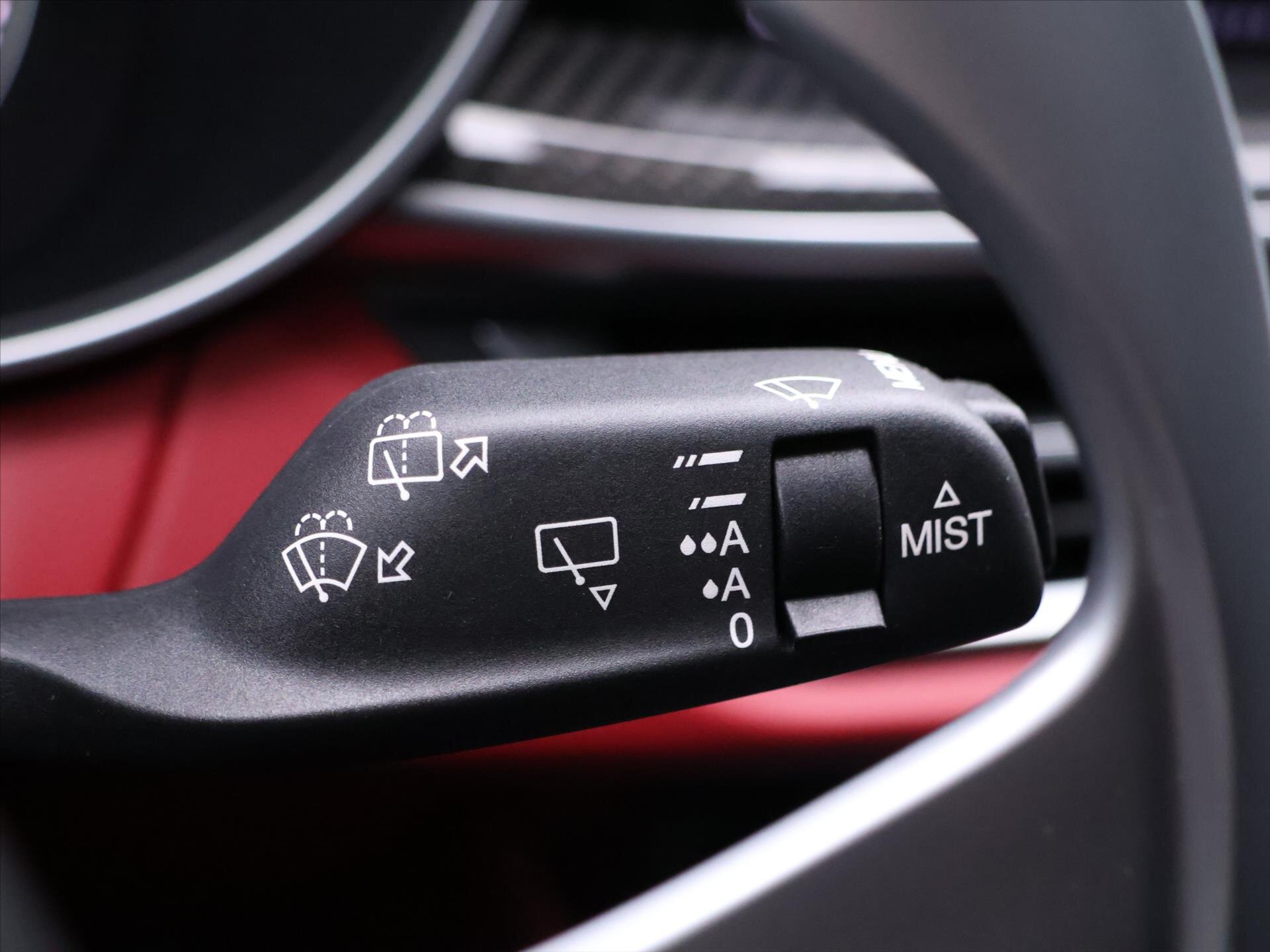 Alfa Romeo Stelvio SUV / Terénní 2,9 l 375 kw