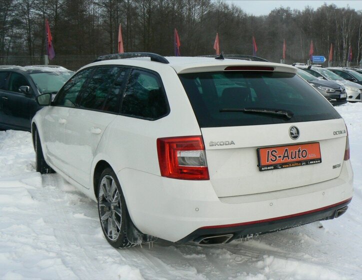 Škoda Octavia Kombi 2,0 l 162 kw