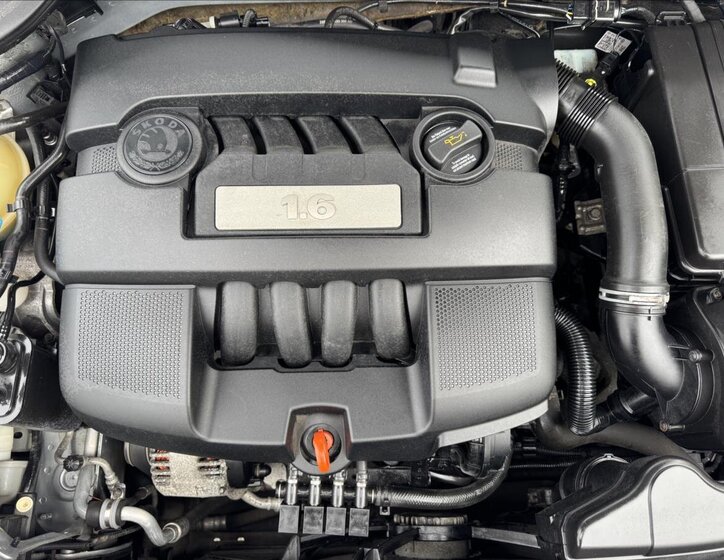 Škoda Octavia Hatchback 1,6 l 75 kw