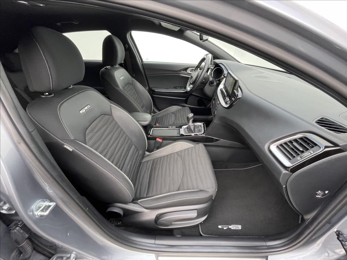 KIA ProCeed Kombi 1,5 l 118 kw