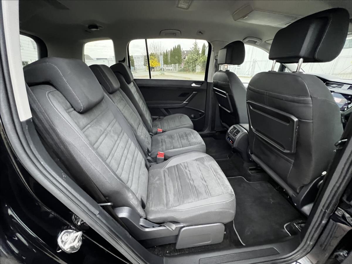 Volkswagen Touran Kombi 1,6 l 85 kw