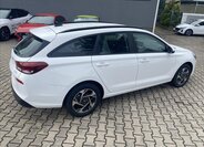 Hyundai i30 Kombi 1,5 l 71 kw