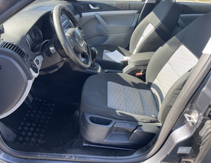 Škoda Octavia Kombi 2,0 l 103 kw