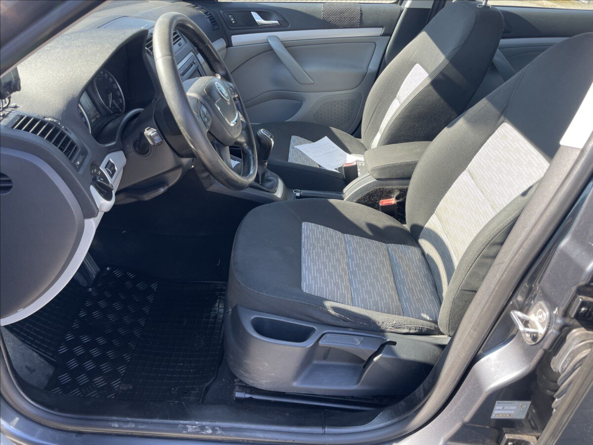 Škoda Octavia Kombi 2,0 l 103 kw