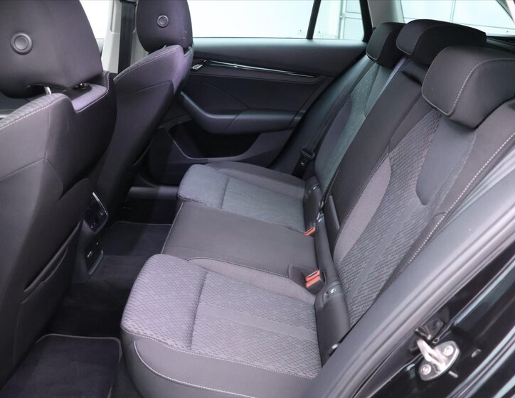 Škoda Octavia Kombi 2,0 l 85 kw