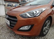 Hyundai i30 Kombi 1,6 l 99 kw