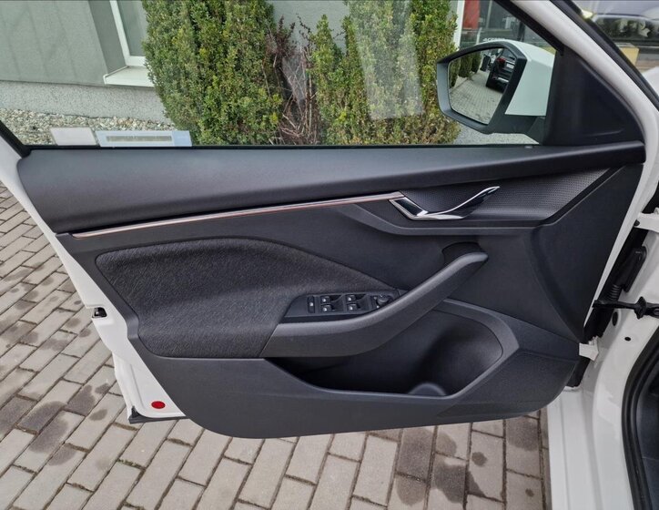 Škoda Scala Hatchback 999,0 81 kw