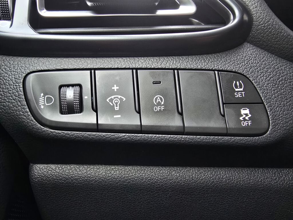 Hyundai i30 Hatchback 1,5 l 70 kw