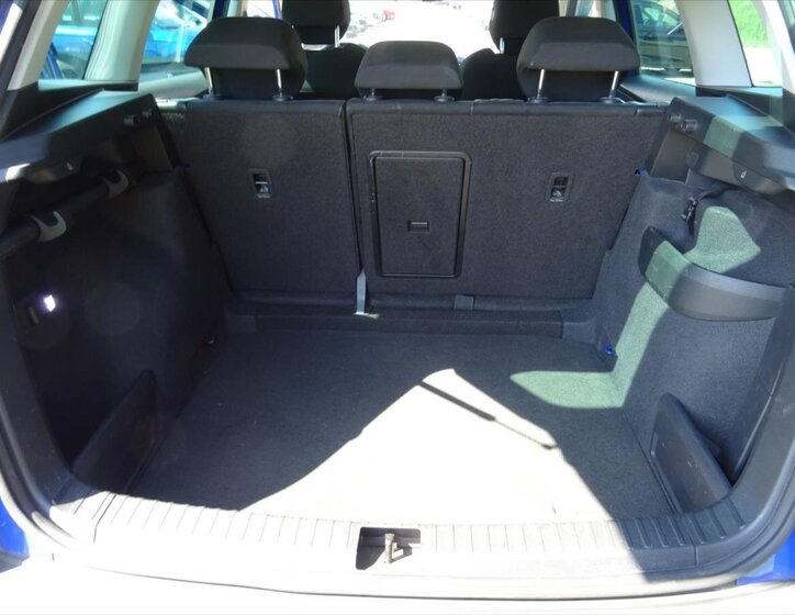 Škoda Karoq SUV 999,0 85 kw