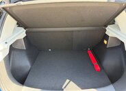 MG ZS SUV / Terénní 1,5 l 78 kw