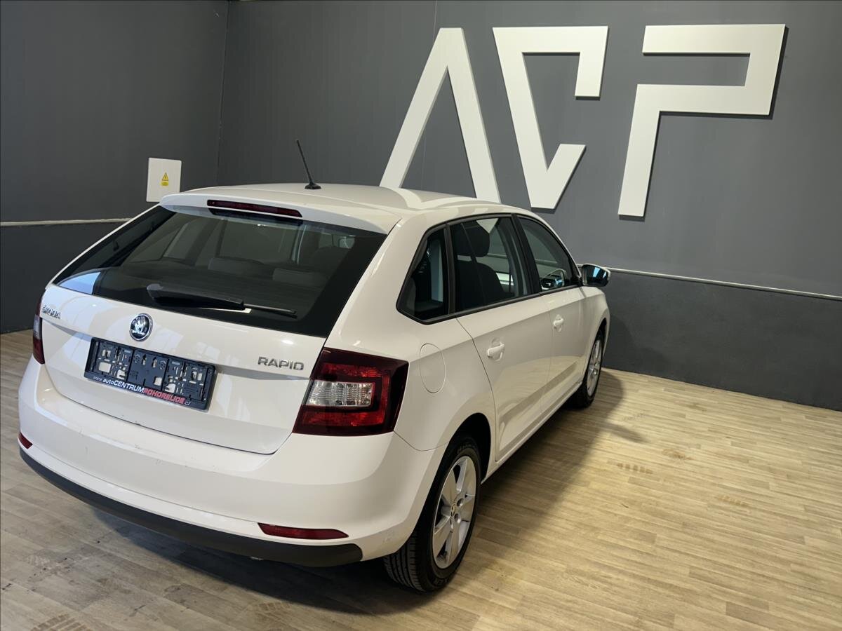 Škoda Rapid Hatchback 999,0 81 kw