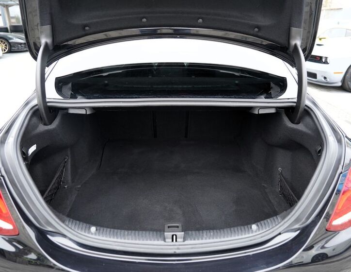 Mercedes-Benz Třídy C 12