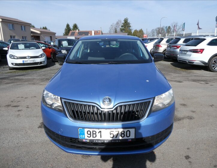 Škoda Rapid Liftback 1,2 l 63 kw