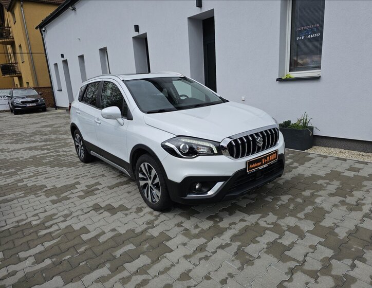 Suzuki SX4 S-Cross Hatchback 1,4 l 103 kw