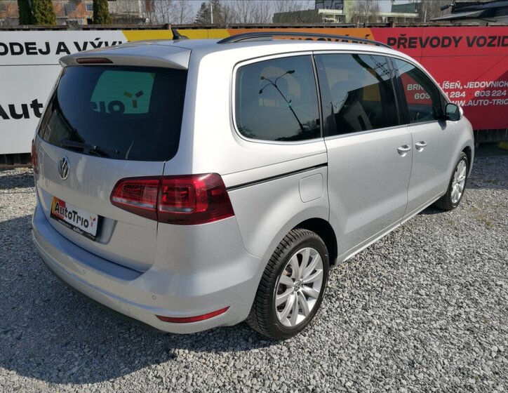 Volkswagen Sharan Kombi 2,0 l 130 kw