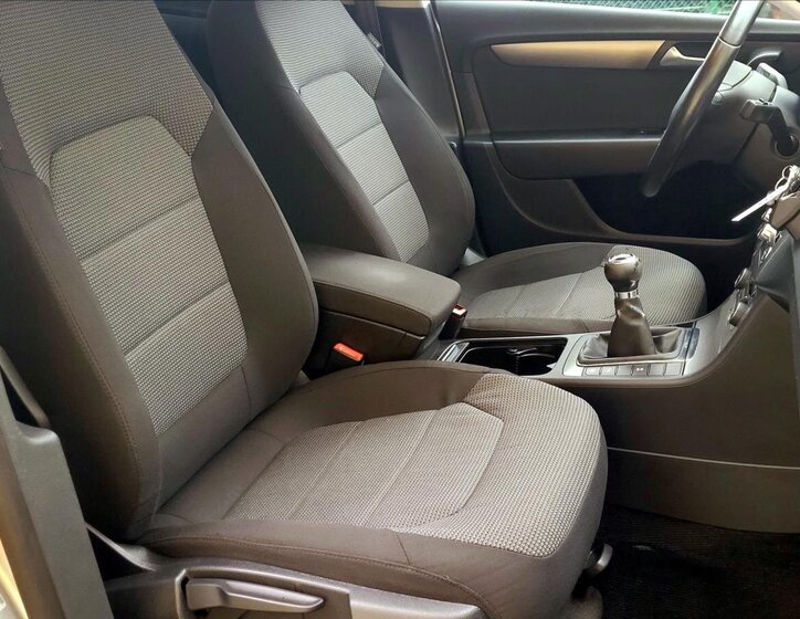 Volkswagen Passat Kombi 1,4 l 90 kw