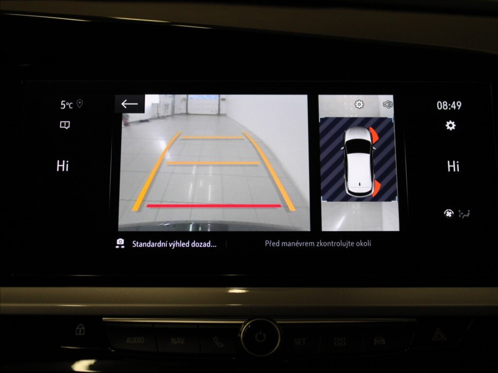 Opel Grandland SUV 1,5 l 96 kw