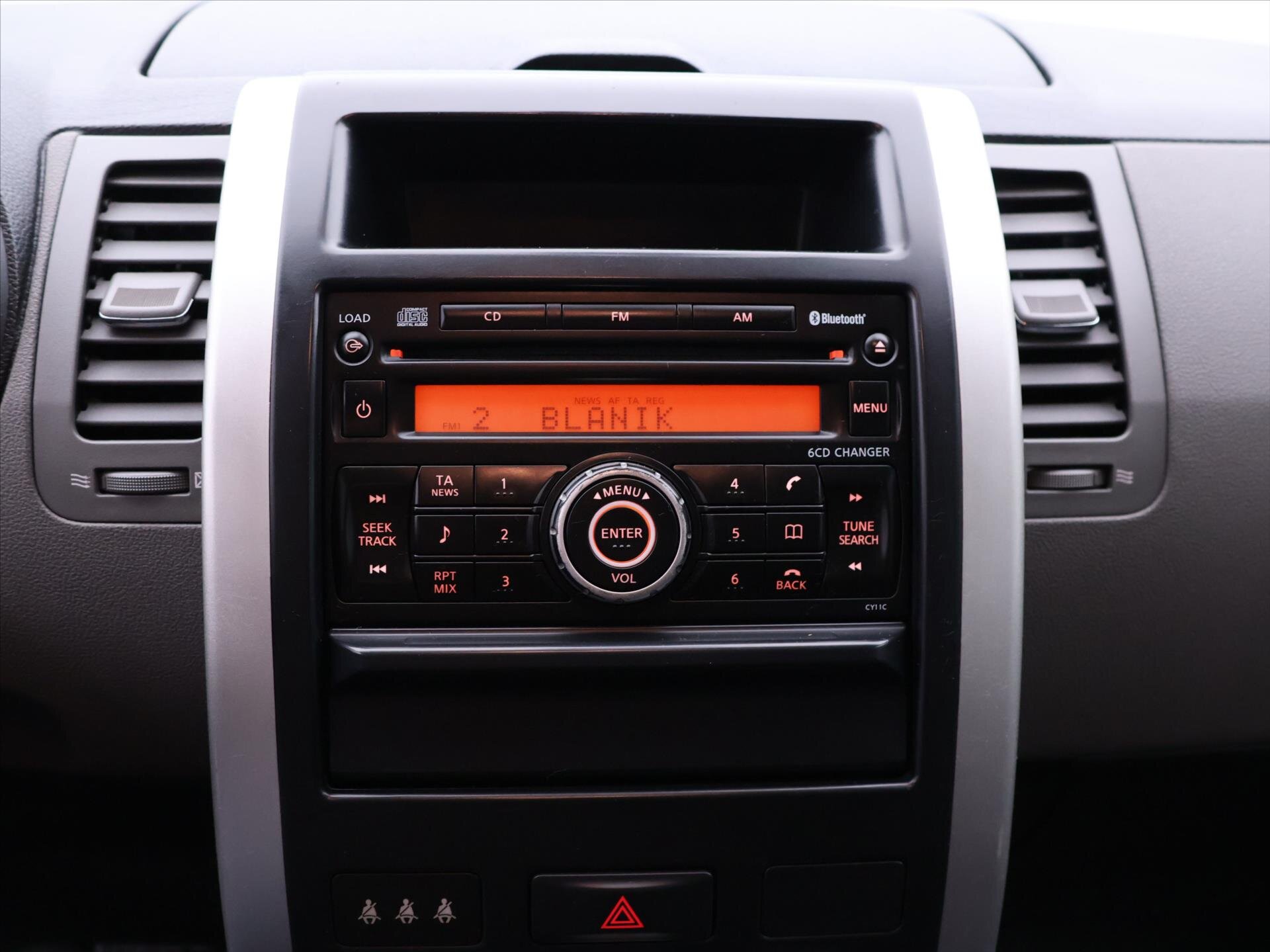 Nissan X-Trail SUV / Terénní 2,0 l 110 kw