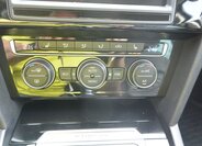 Volkswagen Passat 24