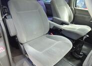 Volkswagen Caravelle 44