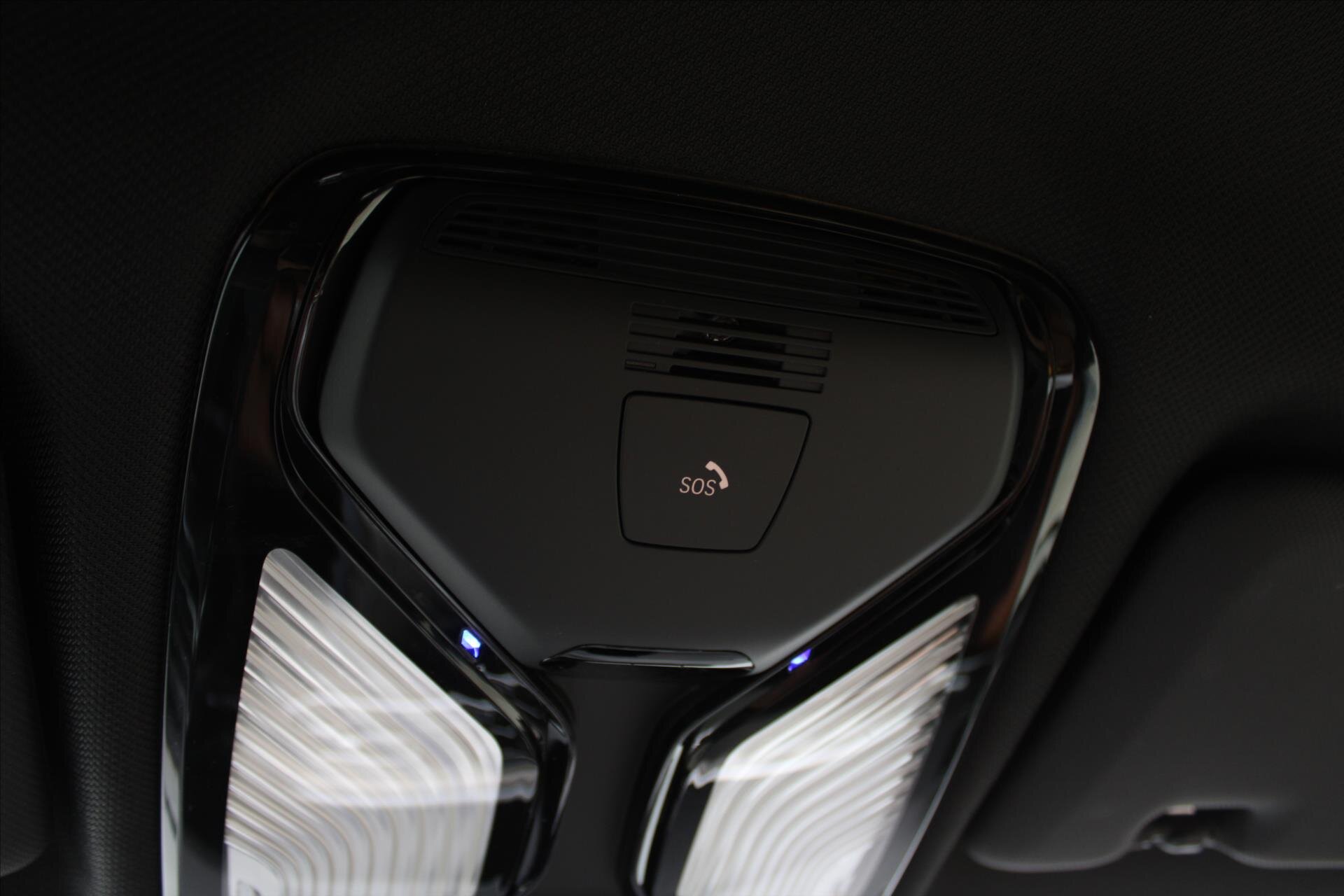 BMW X5 SUV / Terénní 3,0 l 195 kw