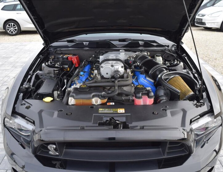 Ford Mustang Kupé 5,8 l 485 kw