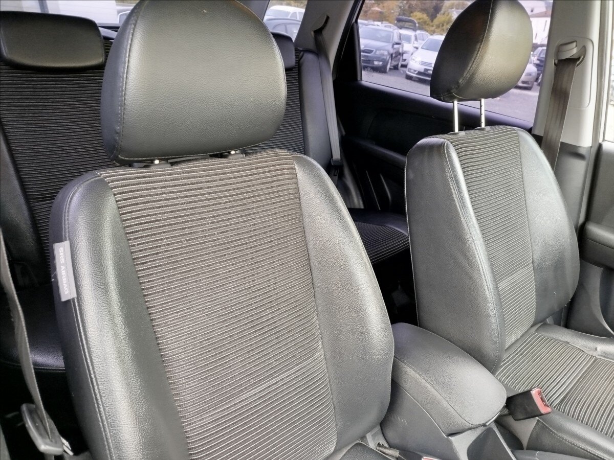 KIA Sportage SUV / Terénní 2,0 l 103 kw